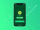Cash App interface on a phone showing a Bitcoin purchase with zero fees, highlighting the new policy for stackers.