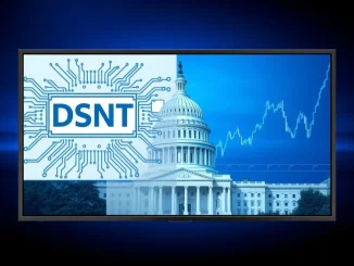 Analytical split-screen graphic comparing Deepsnitch AI token with broader cryptocurrency market trends.