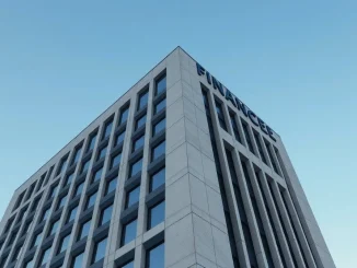 Canadian government building representing FINTRAC's 2026 regulatory crackdown on cryptocurrency firms.